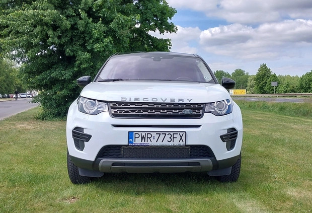 Land Rover Discovery Sport cena 89000 przebieg: 88000, rok produkcji 2017 z Września małe 106